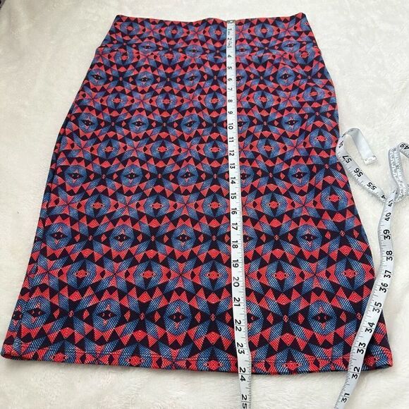 LuLaRoe Women's S Stretchy Pencil Skirt Blue Black Red Triangle Geometric Print - Picture 4 of 4